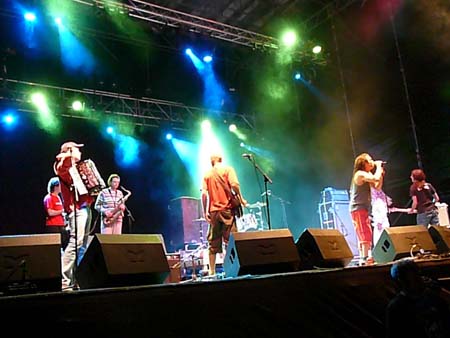 acampada jove 11-06-2008 023