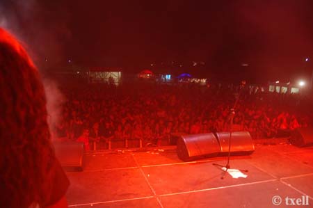 acampada f (329)