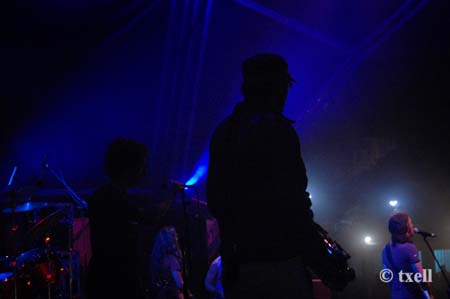acampada f (99)