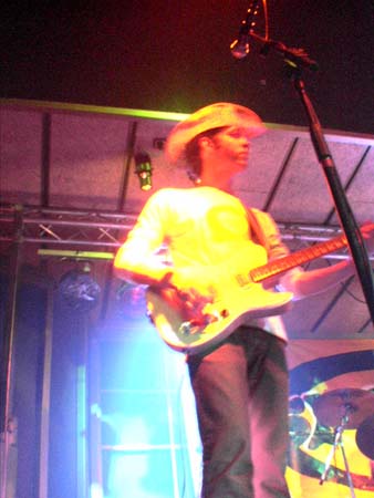Menfis_2005_11-Que ruli